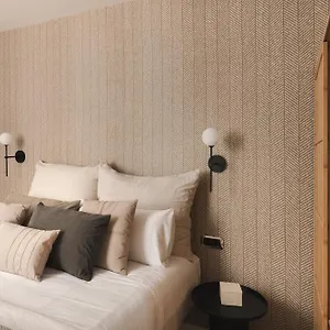 C211 Apartment